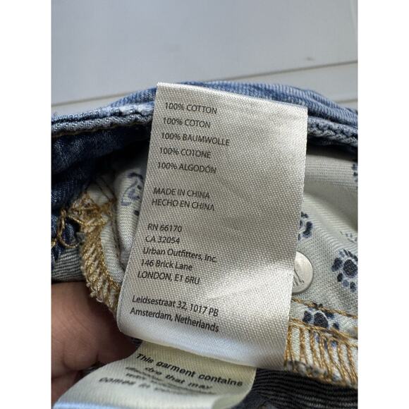 Anthropologie Pilcro The Relaxed High Rise Denim Jean Shorts Size 29 Summer - Picture 6 of 8